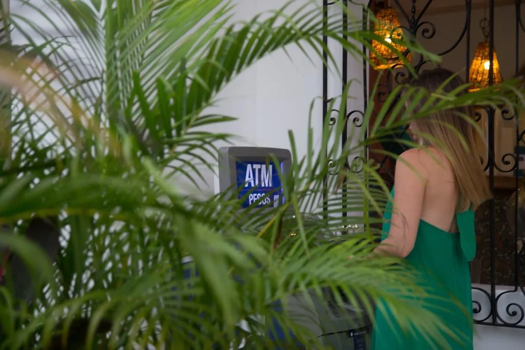 Livetulum Aparthotel 3*, Tulum
