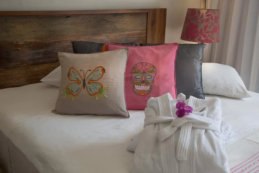 Livetulum Aparthotel Mexico