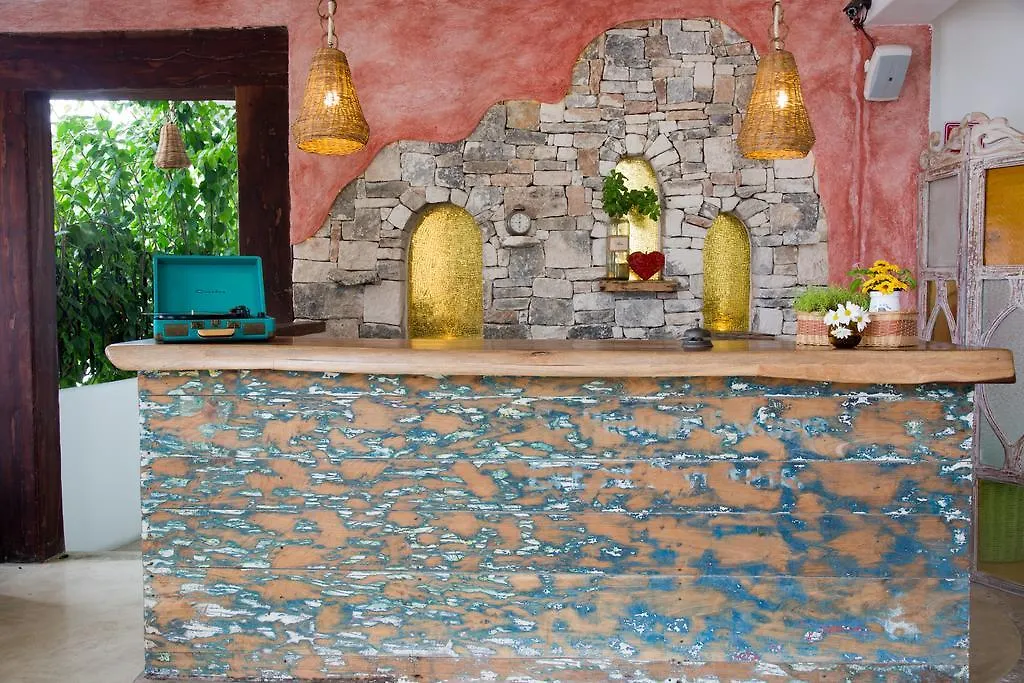 Livetulum Aparthotel