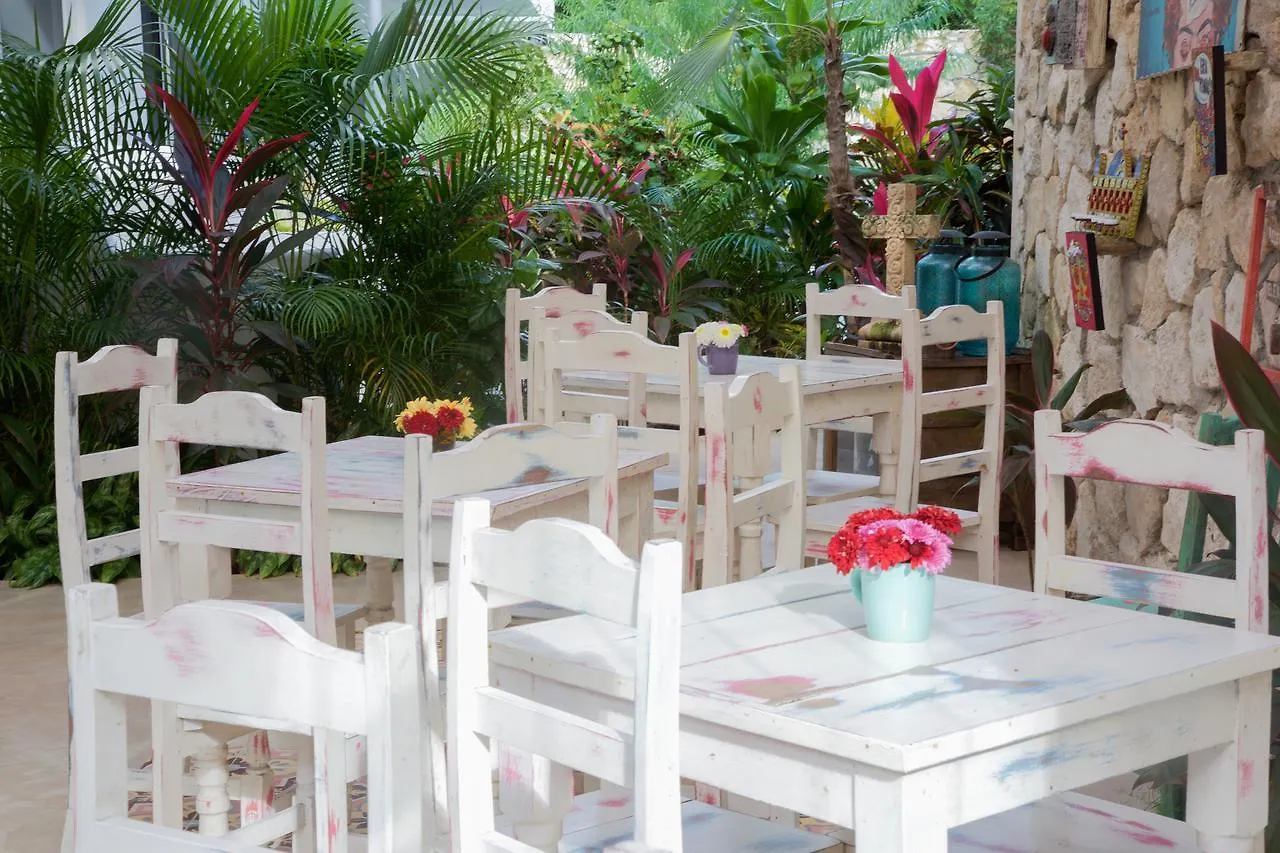 Livetulum Aparthotel 3*, Tulum